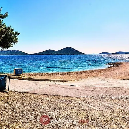 Nada Διαμέρισμα *