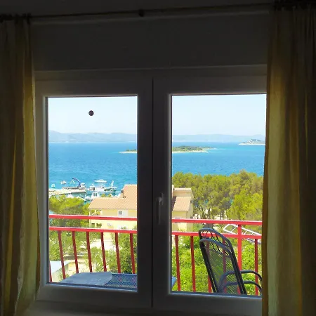 Apartments Nada * Drage